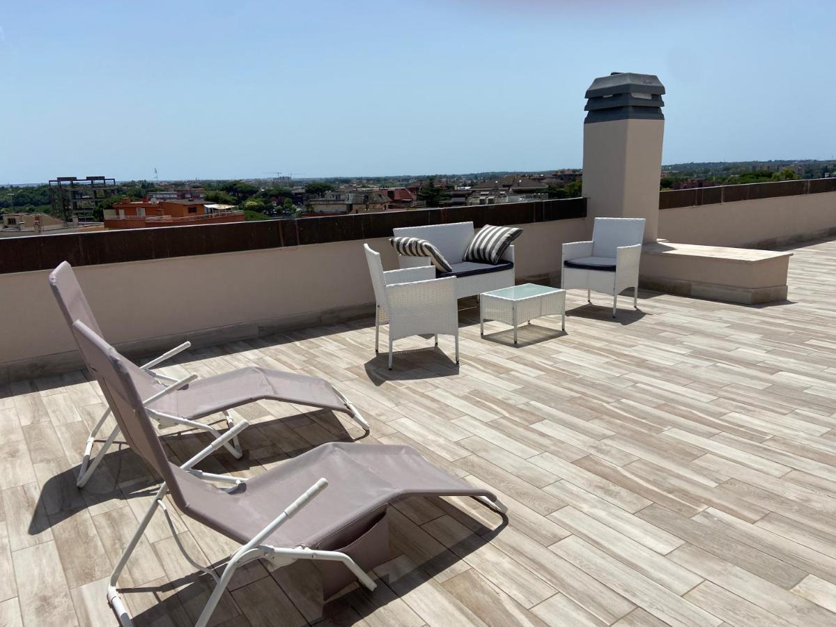 Attico Panoramico Luxury Roma Apartment Exterior photo